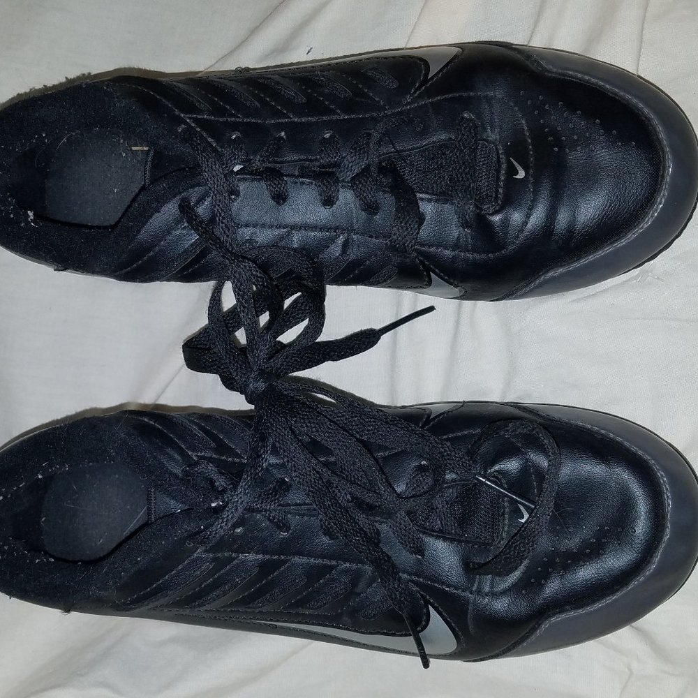 Nike Baseball Cleats Size 7
